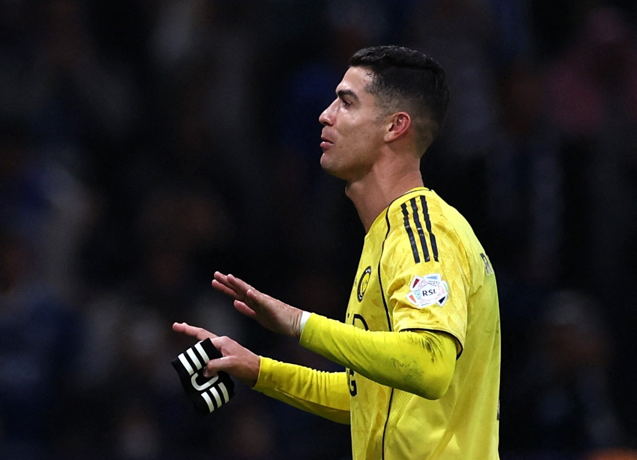 开云APP-沙特媒体人：C罗认为自己是球队问题所在，考虑申请休假一个月